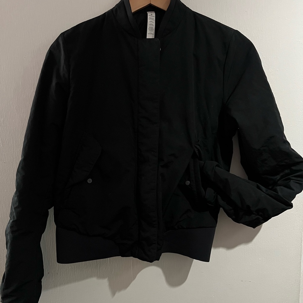 Woman’s Lululemon jacket